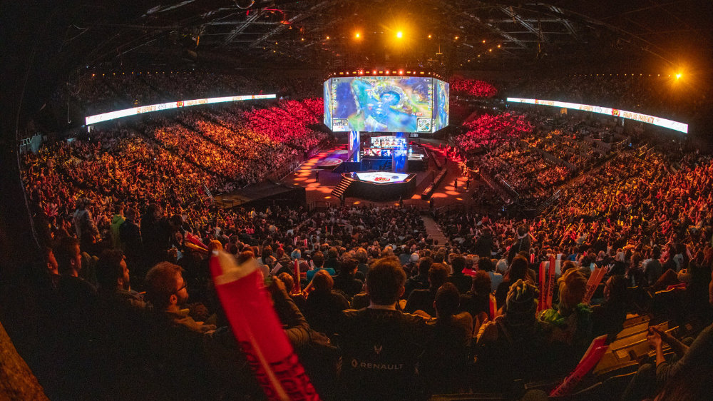 【攻略】可以开始秀起来了，一图教你LOL手游阿狸怎么玩