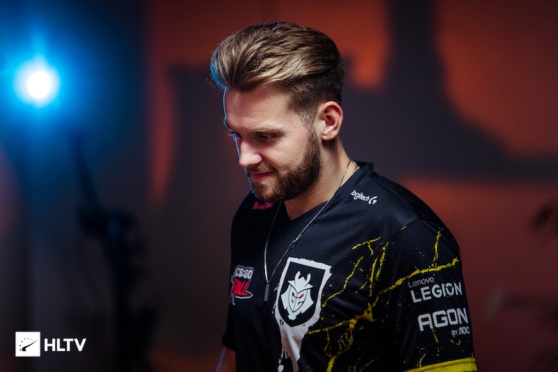 3月31日，在中央广播电视总台国家电子竞技研究院揭牌仪式上正式发布了电子竞技健康发展联合倡议，推动电子竞技健康发展！