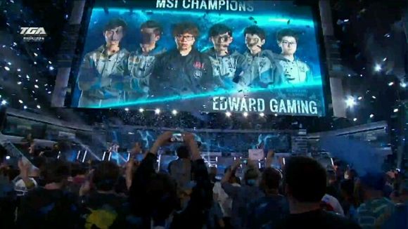 英雄联盟S赛数据纪录：Faker有望超越Uzi成为击杀榜第一名