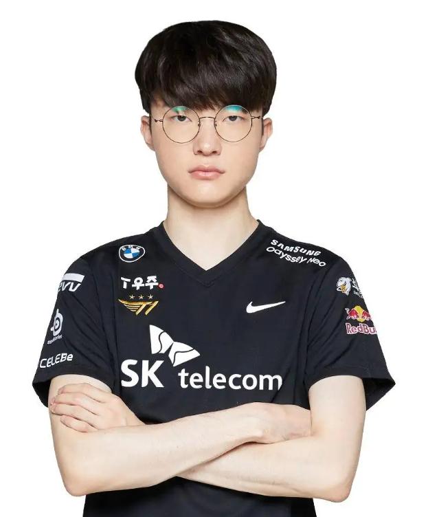 StarLadder StarSeries Fall 2025 小组赛将在线举行